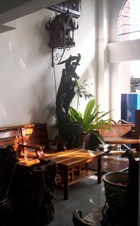 בנגקוק Baankhunmae Apartment מראה חיצוני תמונה