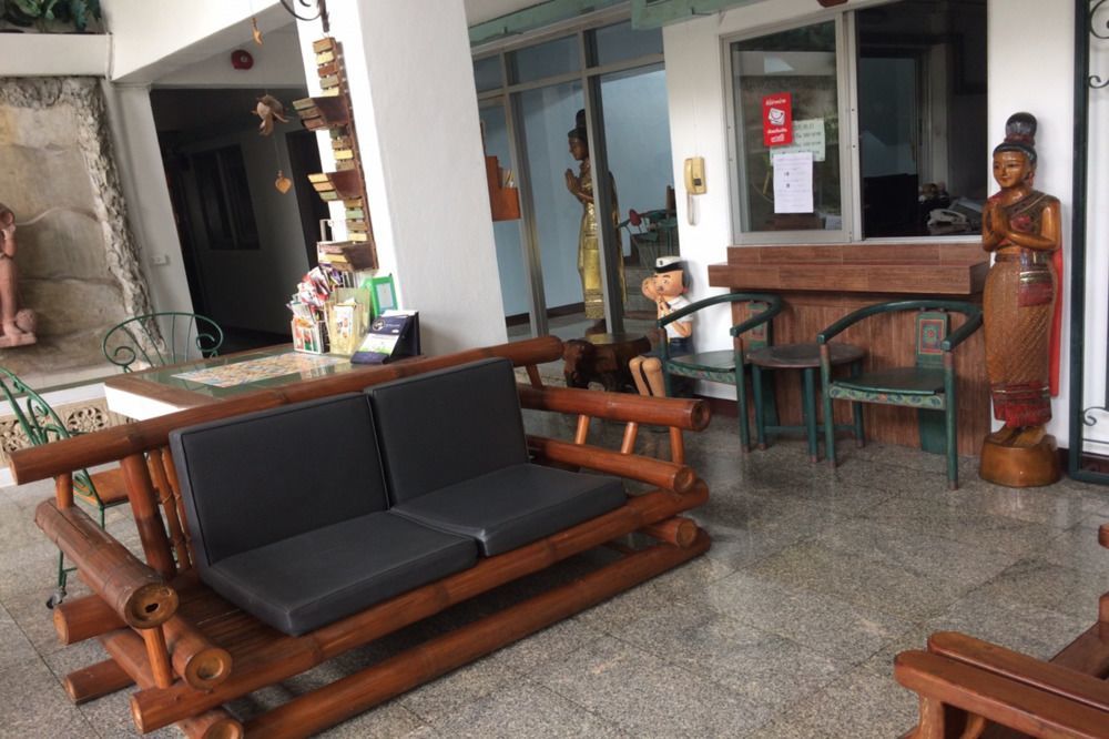 בנגקוק Baankhunmae Apartment מראה חיצוני תמונה